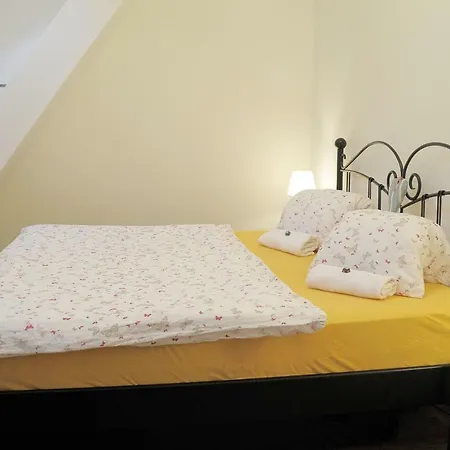 Apartman V Podzámčí Ii. *