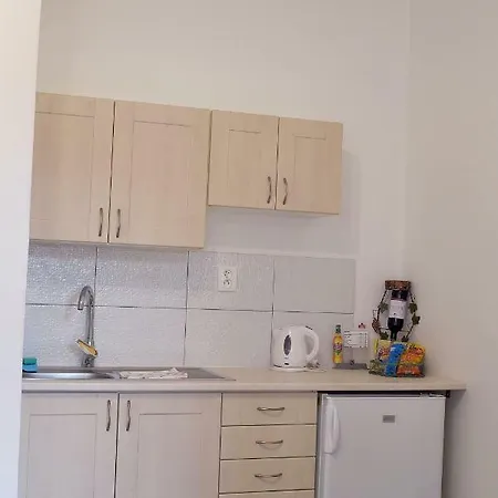 V Podzamci Ii. Mělník