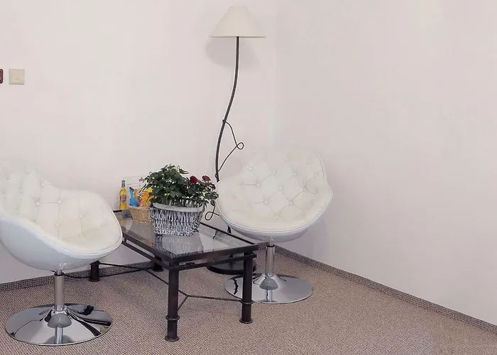 V Podzámčí Ii. Apartmán Mělník