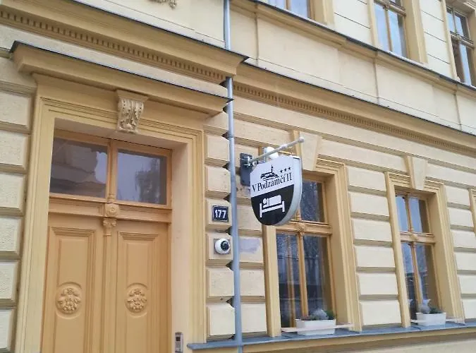 Apartmán V Podzámčí Ii. Mělník